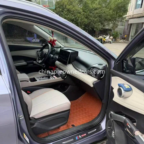 Combinando SUVs híbridos com mercados africanos: o que os compradores devem saber