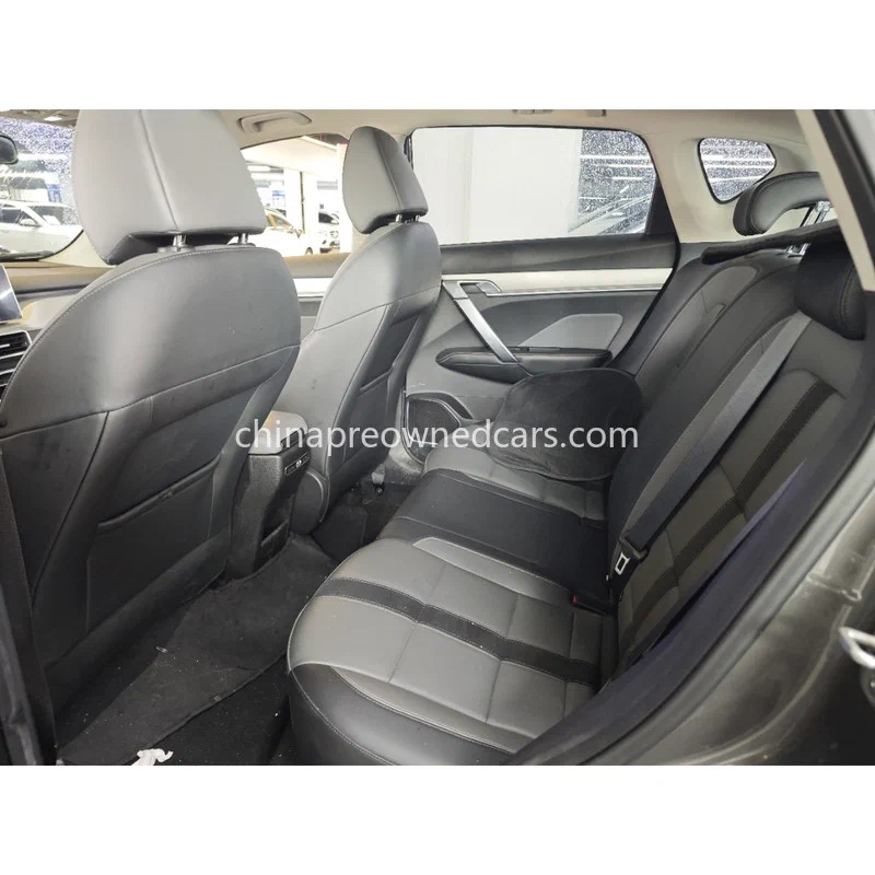Dealerships with certified pre owned cars shipping support for international automotive buyers